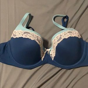 Victoria’s Secret Body By Victoria Lined Demi Bra